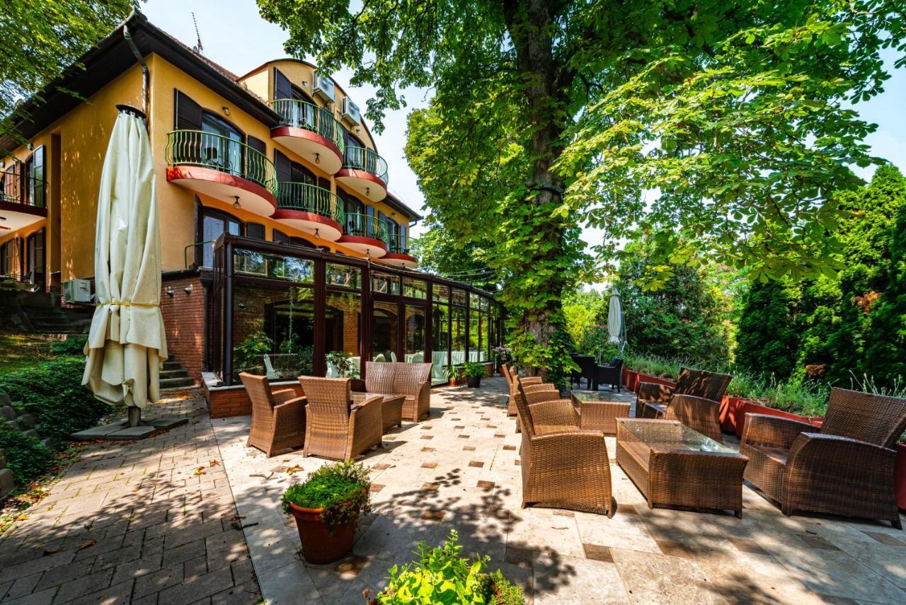 Hotel Bobbio Budapest Eksteriør bilde