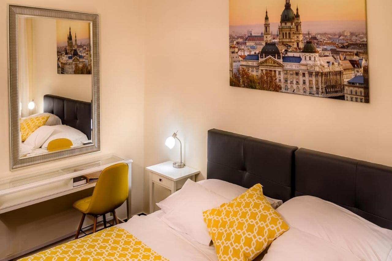 Hotel Bobbio Budapest Eksteriør bilde