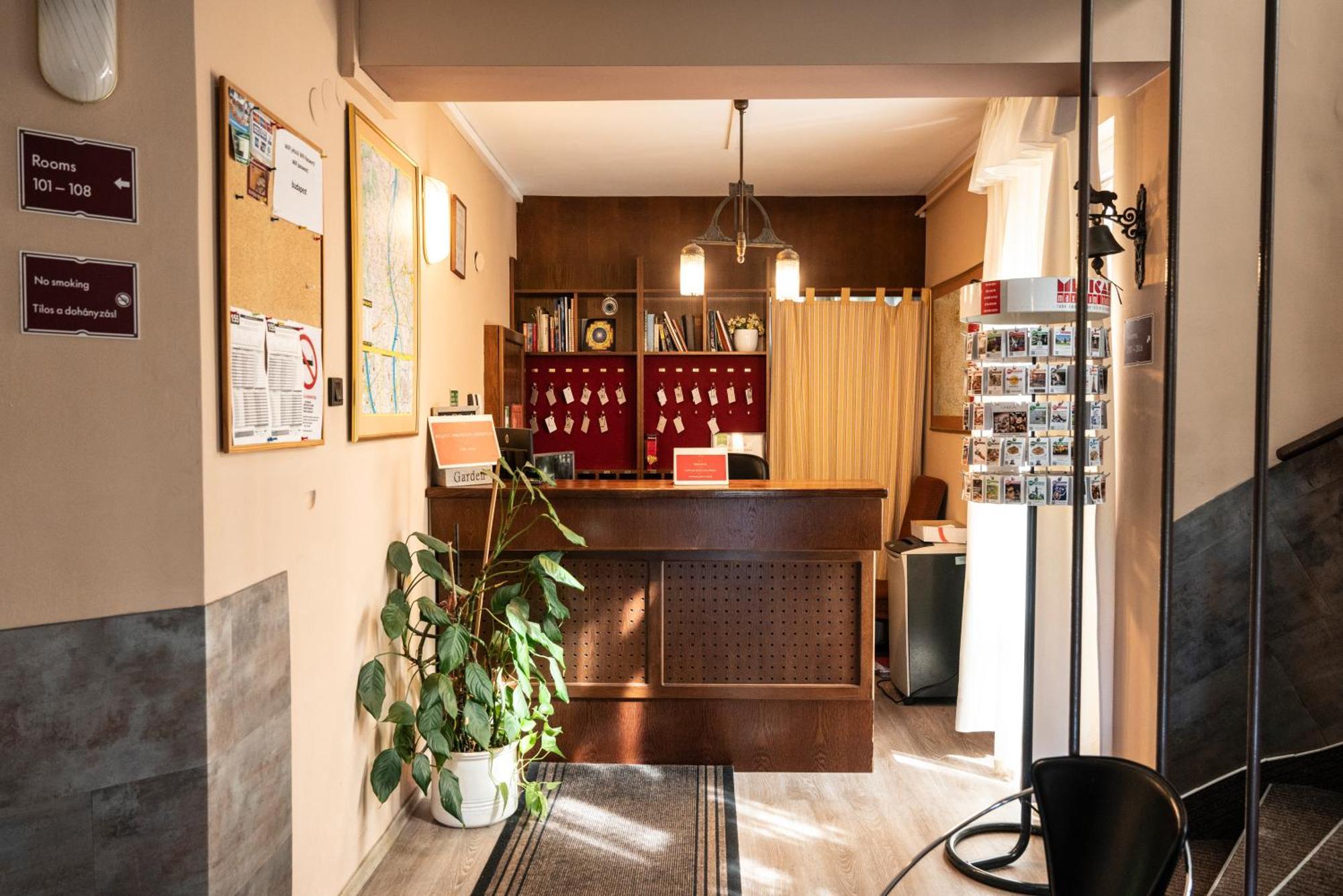 Hotel Bobbio Budapest Eksteriør bilde