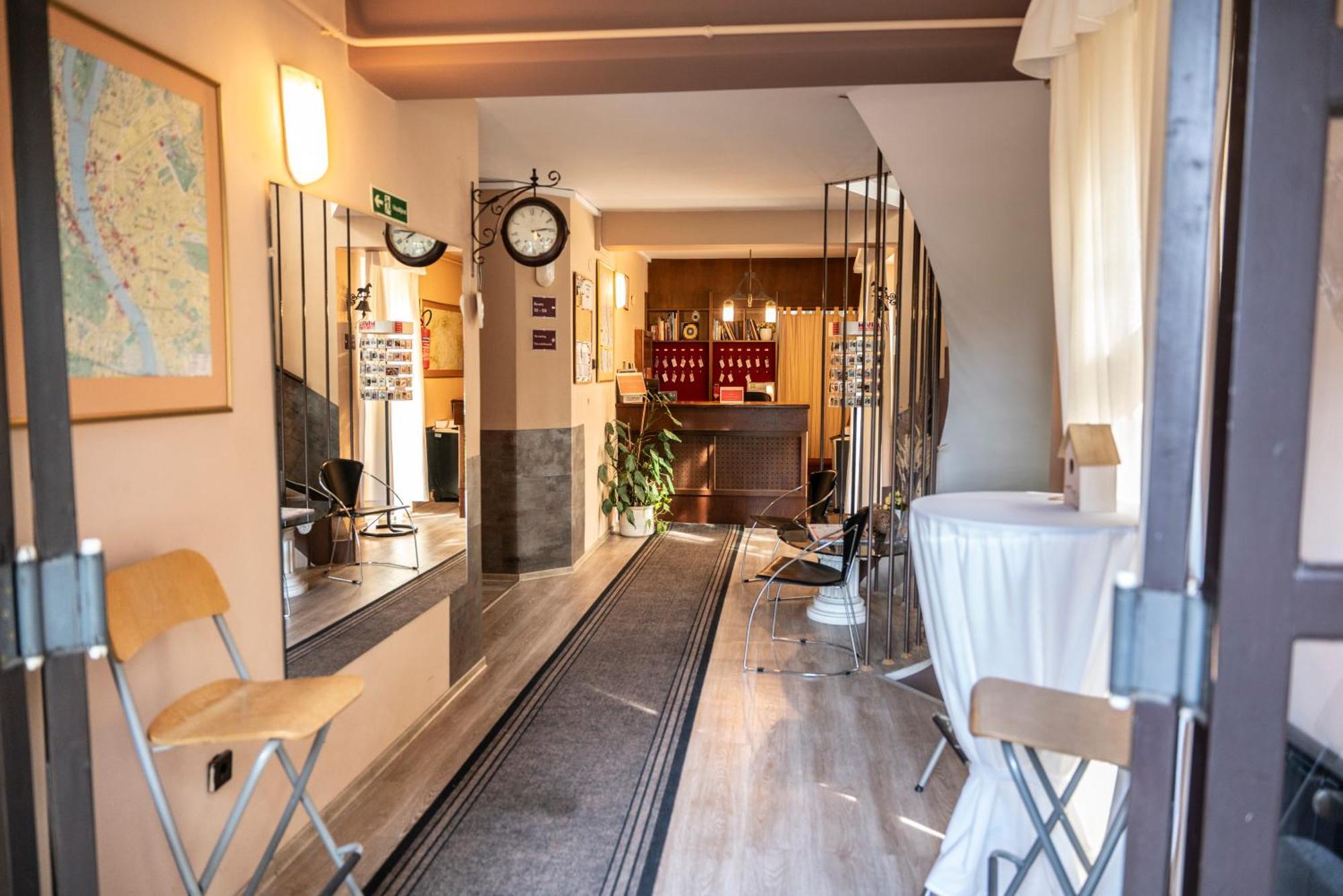 Hotel Bobbio Budapest Eksteriør bilde