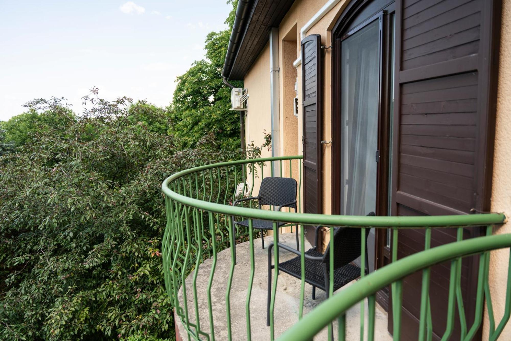 Hotel Bobbio Budapest Eksteriør bilde