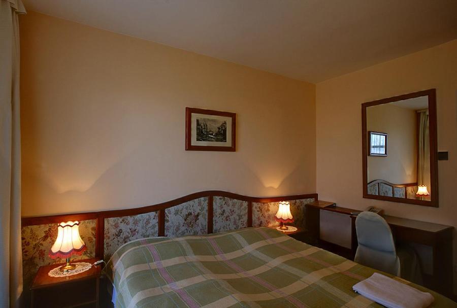 Hotel Bobbio Budapest Eksteriør bilde