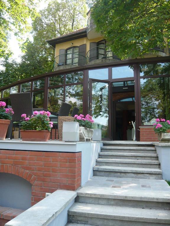 Hotel Bobbio Budapest Eksteriør bilde